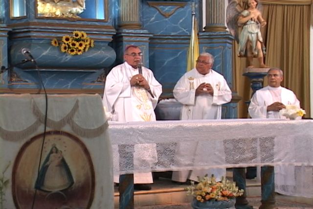 Eucarist&iacute;a celebrada por Mons. Juan de Dios